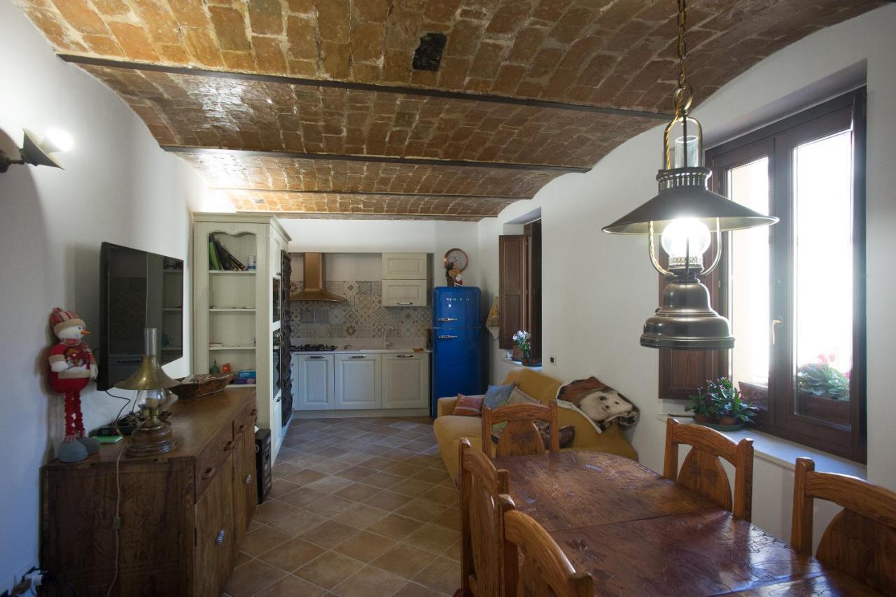 B&B Bone Novelle Dimora Storica Palazzo Zuzi Л'Аквіла Екстер'єр фото